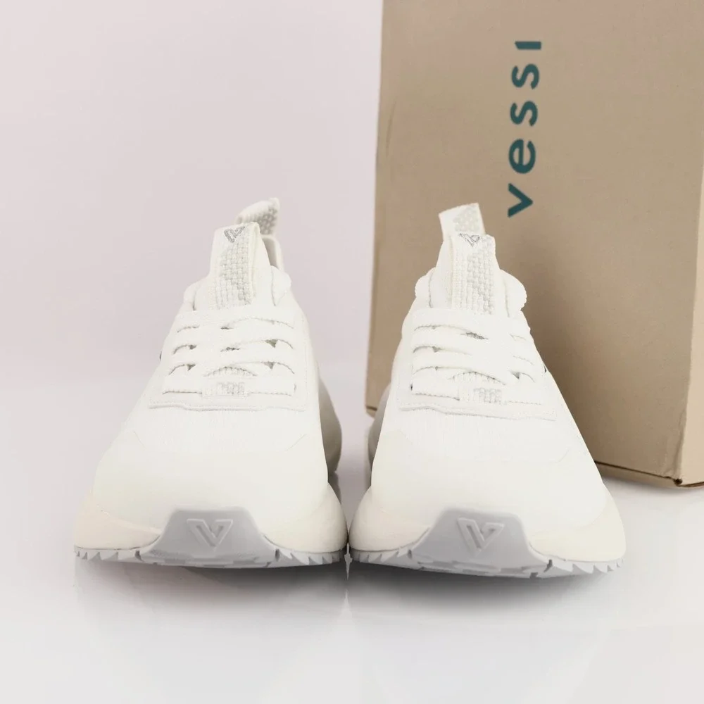 Vessi Women Stormburst Low Top Sneaker Boot Size 8 Waterproof White Lace Up Shoe